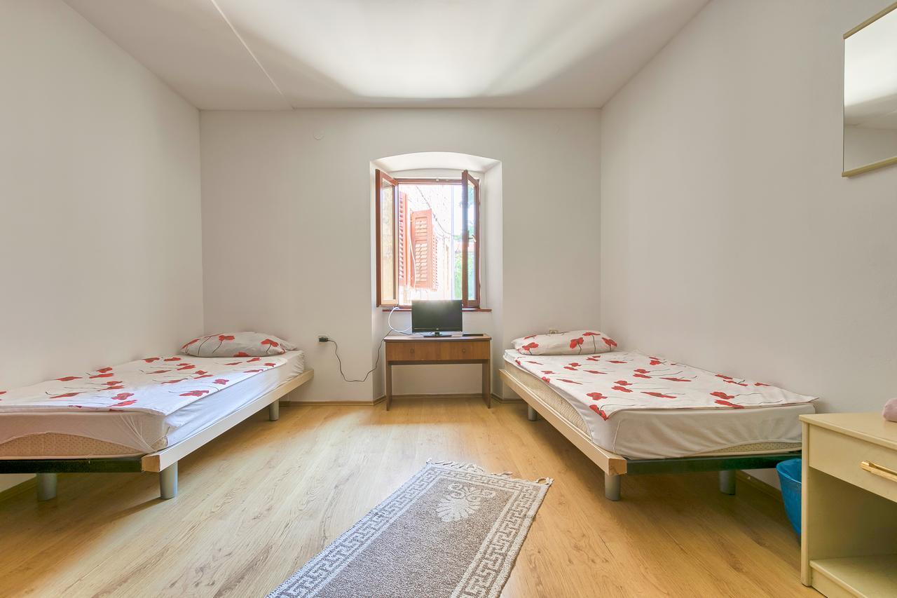 Hostel PUY מראה חיצוני תמונה